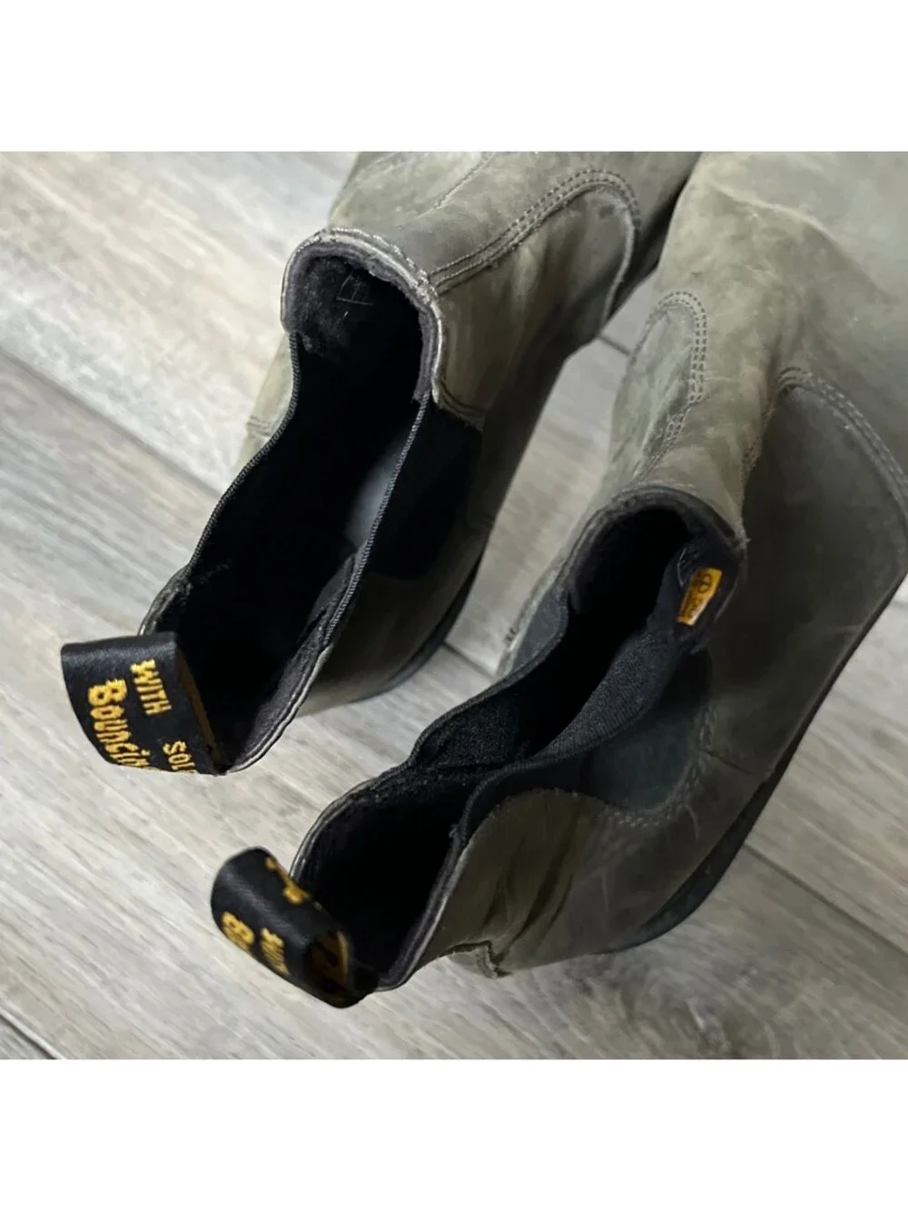 Dr. Martens Women's 9 Rometty Chelsea Platform Ankle Boots Slate Green